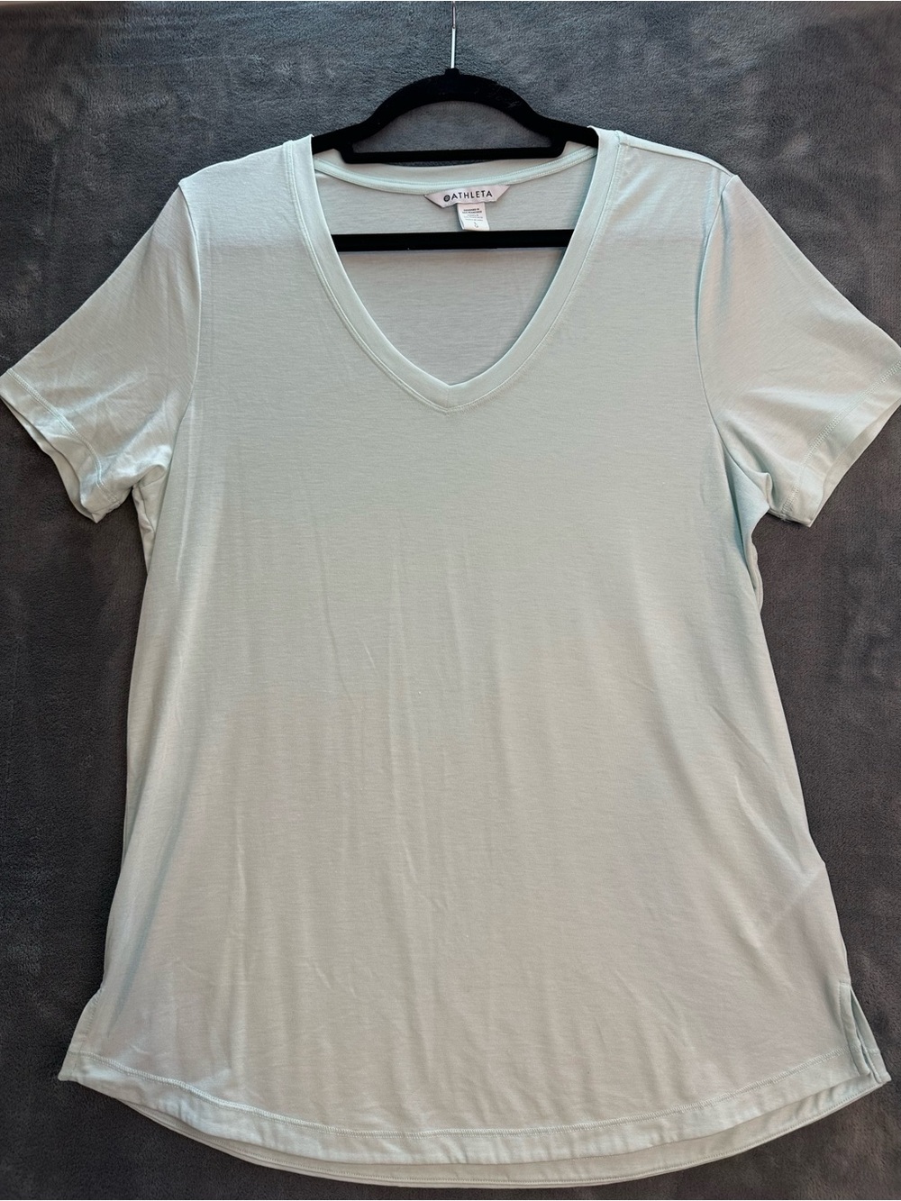 Athleta Essential Pale Blue V-Neck Short Sleeve Tee